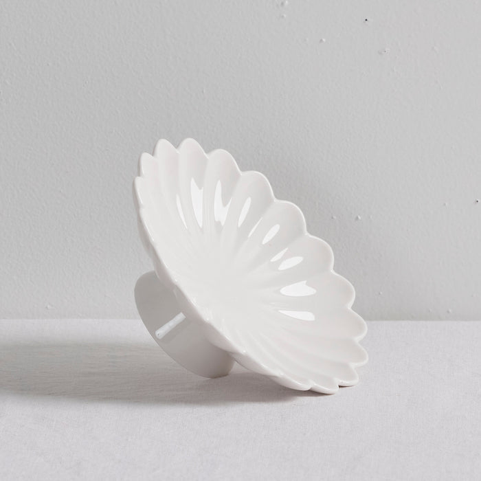 24694_WHT_03