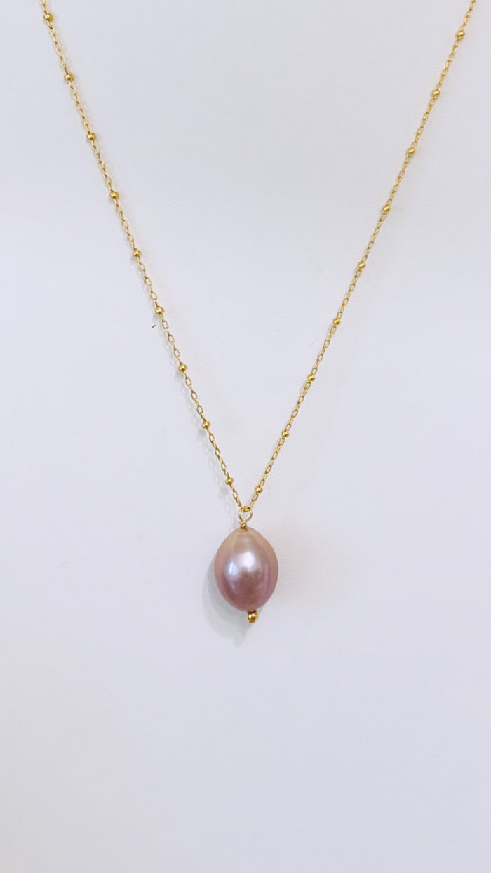 Bombucha pendant necklace