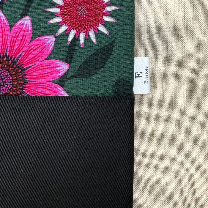 Bright Blooms (Sampler September 2025) - Project Bag with Coordinating Notions Pouch