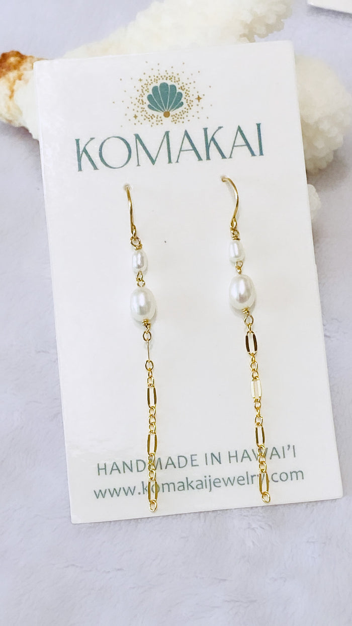 CELINE drop earrings - Freshwater keshi