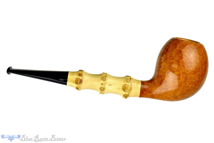 Charl Goussard Pipe Pear with Bamboo, Blue Room Briars, pear, smooth, straight grain, cross grain, birdseye, artisan pipe, new pipe, three knuckles, 3 knuckle bamboo, taper, tapered stem, straight pipe, sitter pipe, goussard pipes, south africa, cape town, production pipe, factory pipe, budget pipe, briar, briar pipe, tobacco pipe, wood pipe, wooden pipe, briar-pipe, smoking pipe, smoking hobby, ebonite, vulcanite, pipe stem, pipe mortise, stem, mortise, button, draft hole, grain, estate pipe, e