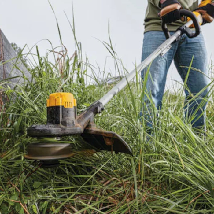 DEWALT DCST925M1 20V MAX* 13 in. Cordless String Trimmer Kit - Refurbished with Dewalt Warranty