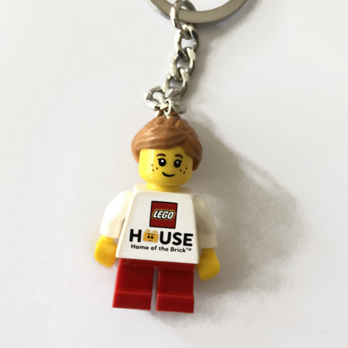 Lego 853713 Lego House girl keychain Exclusive