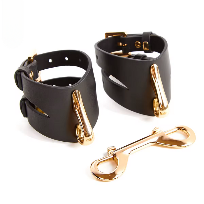 Liquide D'Or Leather Handcuffs