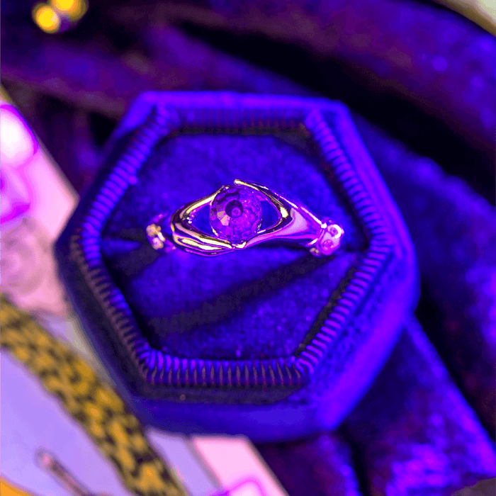 Madame Zola Fortune Teller - Bath Bomb