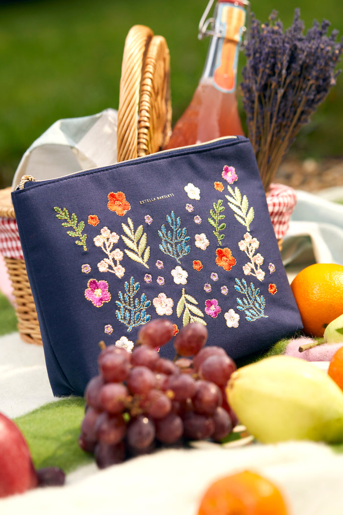 Medium Pouch