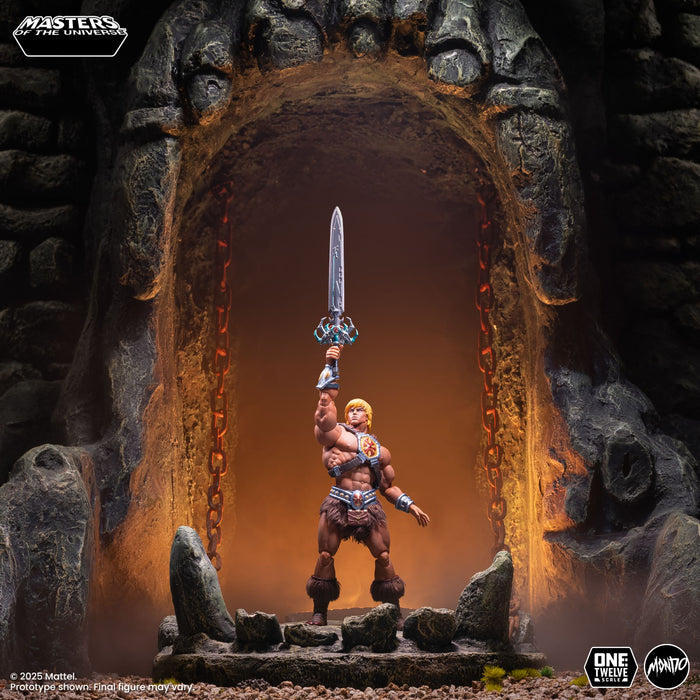 MOTU200X - He-Man 1/12 Scale Figure