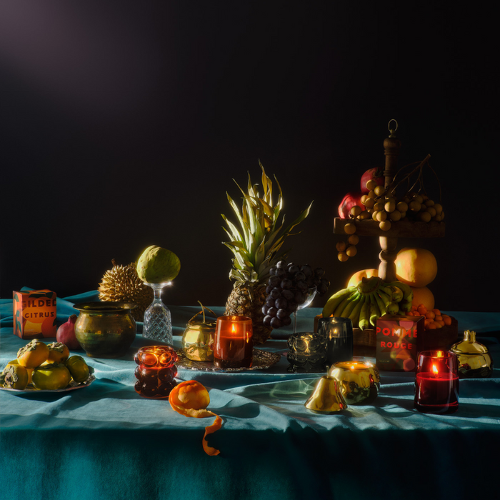 Pomme Rouge Holiday Fruit Candle