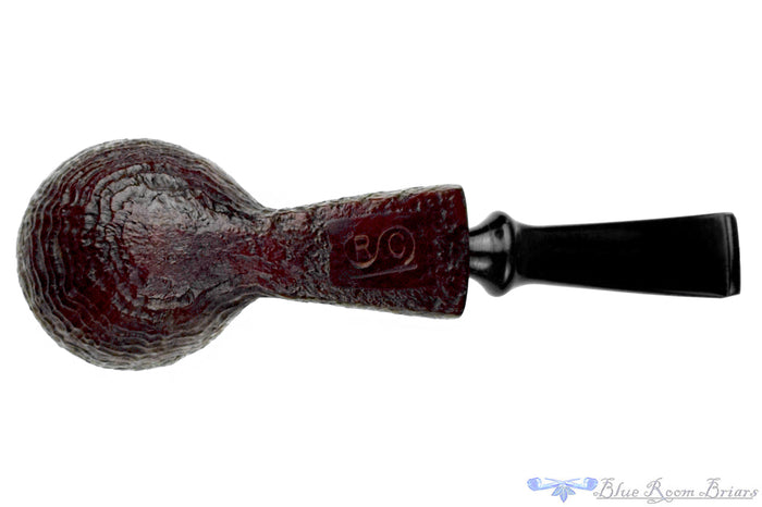 Blue Room Briars is proud to present this RC Sands Pipe Bent Sandblast Apple