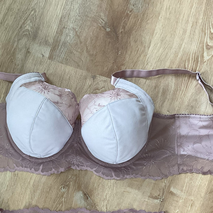 RESTOCKED! Mauvelous Stretch Lace Bra Kit