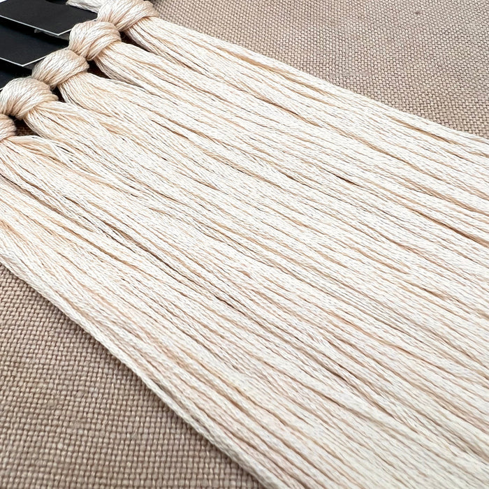 Roxy Floss Collection 8yd Champagne