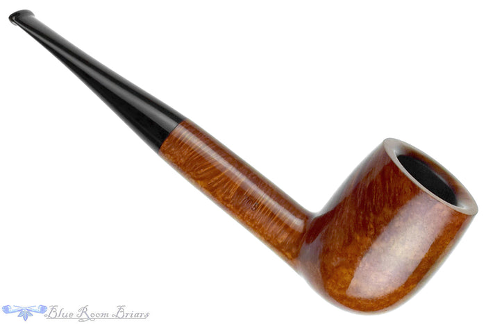 Blue Room Briars is proud to present this Scott "Giants" 705 Billiard Sitter Estate Pipe