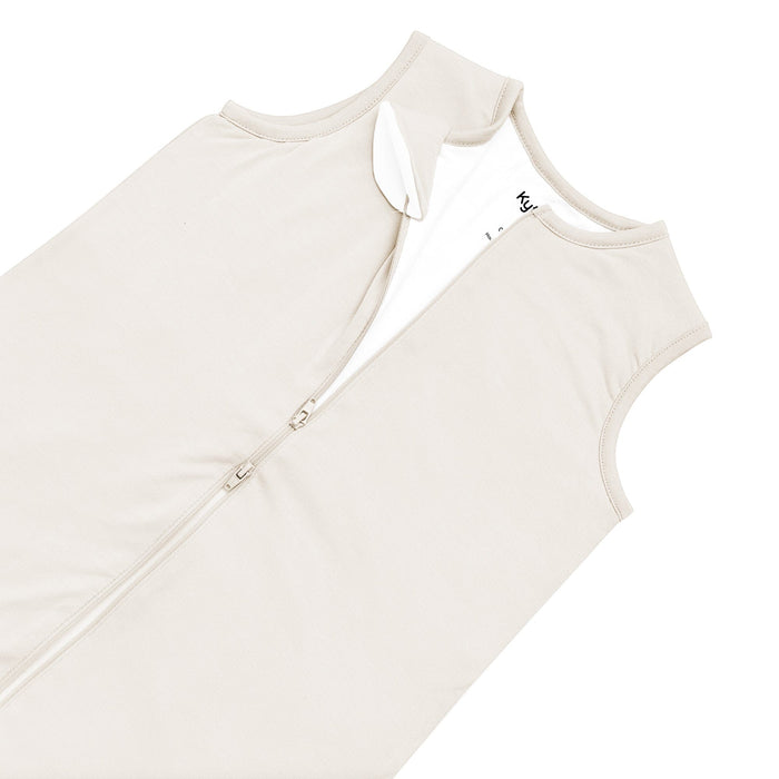 Dual zipper on Kyte Baby Sleep Bag Walker in Oat 0.5