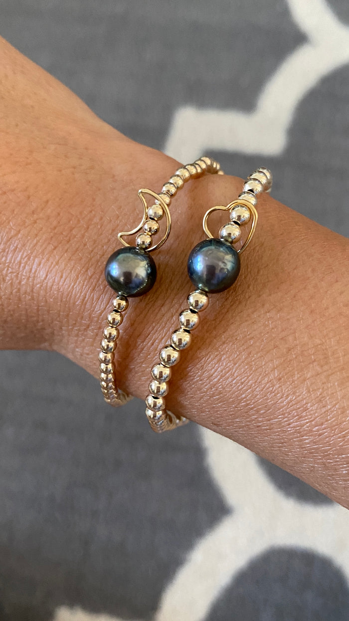 Stretch pearl x charm bracelet - 3mm