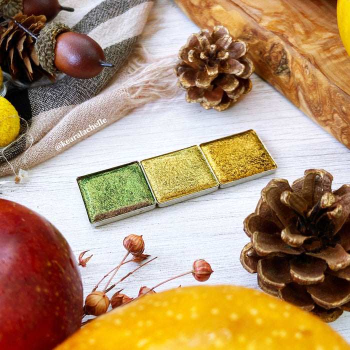 Top angle of Weld Jewelled Multichrome Eyeshadow featured in trio with Vermeil, Burnish