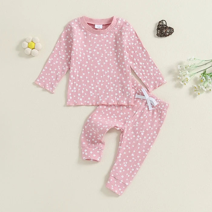 WHITE FLOWERS Lounge Outfit